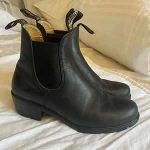 Blundstone Heeled Chelsea Boots